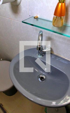 Casa à venda com 315m², 5 quartos e 4 vagasSuíte 2