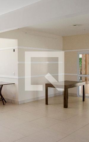 Casa à venda com 95m², 4 quartos e 2 vagas Casa à venda com 95m², 4 quartos e 2 vagasSalão de festas