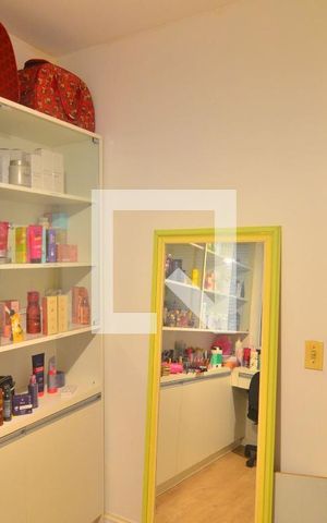 Casa à venda com 95m², 4 quartos e 2 vagasQuarto 1