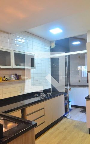 Casa à venda com 95m², 4 quartos e 2 vagasCozinha