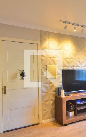 Casa à venda com 95m², 4 quartos e 2 vagasSala