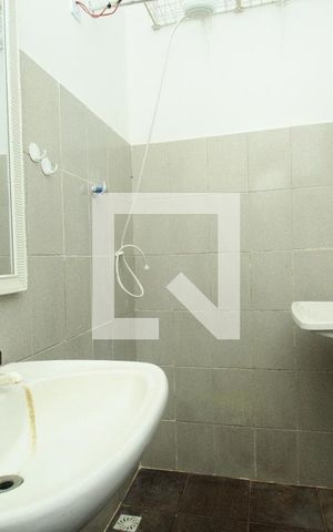 Apartamento à venda com 50m², 2 quartos e sem vagaBanheiro