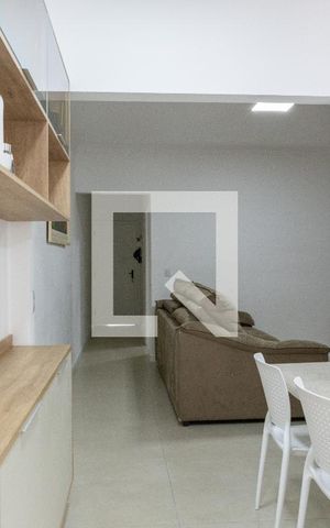 Casa à venda com 140m², 3 quartos e 1 vaga Casa à venda com 140m², 3 quartos e 1 vagaSala