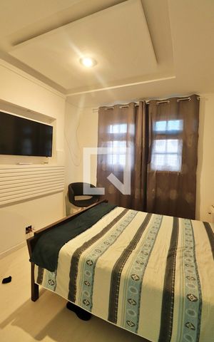 Casa à venda com 229m², 5 quartos e 3 vagasCasa 2 - Suíte