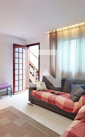 Casa à venda com 229m², 5 quartos e 3 vagasSala