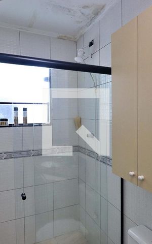 Casa à venda com 229m², 5 quartos e 3 vagasCasa 2 - Banheiro da Suíte