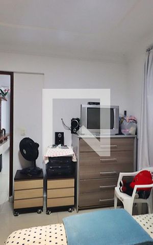 Casa à venda com 229m², 5 quartos e 3 vagasQuarto 1