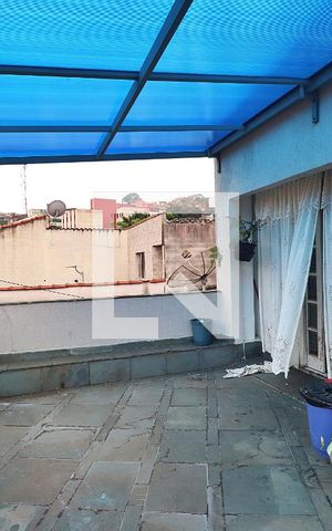 Casa à venda com 229m², 5 quartos e 3 vagasCasa 2 - Área de Serviço