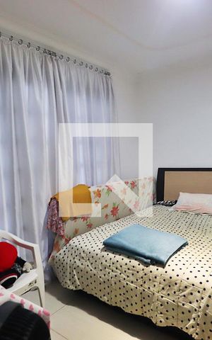 Casa à venda com 229m², 5 quartos e 3 vagasQuarto 1