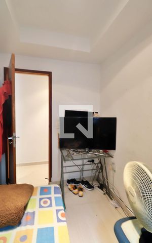 Casa à venda com 229m², 5 quartos e 3 vagasQuarto 2