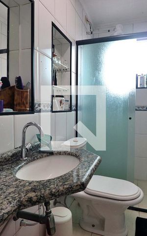 Casa à venda com 229m², 5 quartos e 3 vagasCasa 2 - Banheiro