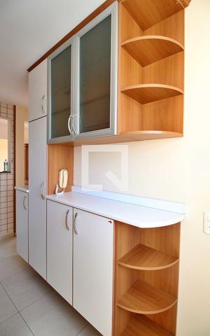 Apartamento à venda com 48m², 2 quartos e 1 vagaCozinha - Armários