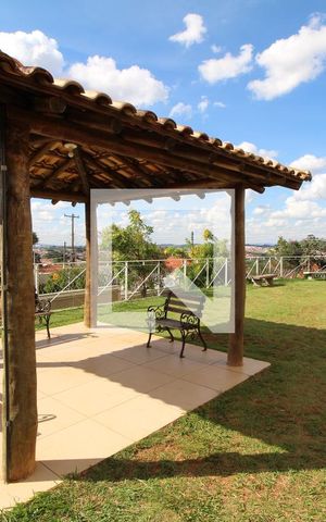 Apartamento à venda com 48m², 2 quartos e 1 vagaÁrea Comum - Praça no playground