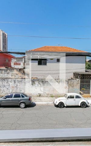 Casa à venda com 108m², 3 quartos e 2 vagasQuarto 2 - Vista