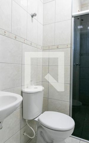 Casa à venda com 108m², 3 quartos e 2 vagasBanheiro da Suíte