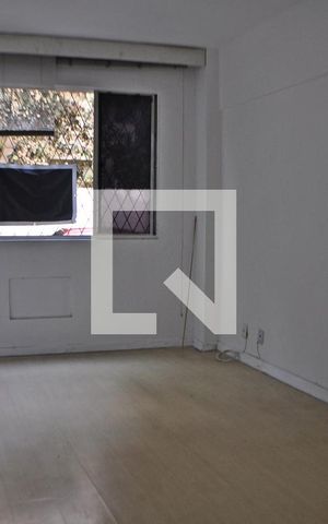 Apartamento à venda com 57m², 1 quarto e 1 vagaSala