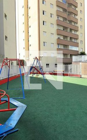 Apartamento à venda com 61m², 2 quartos e 1 vaga Apartamento à venda com 61m², 2 quartos e 1 vagaÁrea Comum - Playground