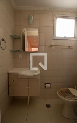 Apartamento para alugar com 51m², 2 quartos e 1 vaga Apartamento para alugar com 51m², 2 quartos e 1 vagaBanheiro