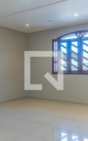 Casa à venda com 580m², 7 quartos e 5 vagas Casa à venda com 580m², 7 quartos e 5 vagasCasa 1 - Sala de TV