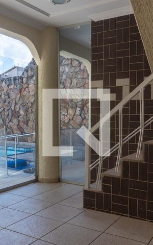 Casa à venda com 580m², 7 quartos e 5 vagas Casa à venda com 580m², 7 quartos e 5 vagasCasa 2 - Cozinha Gourmet