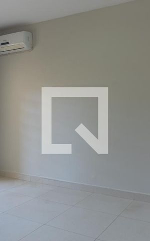 Casa à venda com 580m², 7 quartos e 5 vagas Casa à venda com 580m², 7 quartos e 5 vagasCasa 1 - Suíte 1