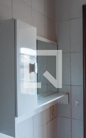 Casa à venda com 580m², 7 quartos e 5 vagas Casa à venda com 580m², 7 quartos e 5 vagasCasa 2 - Banheiro da Suíte 3
