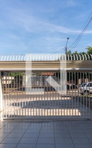 Casa à venda com 580m², 7 quartos e 5 vagas Casa à venda com 580m², 7 quartos e 5 vagasCasa 1 - Vista da Sala de TV