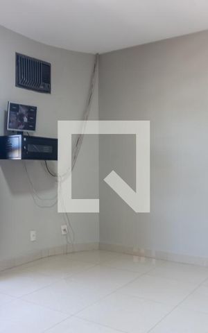 Casa à venda com 580m², 7 quartos e 5 vagas Casa à venda com 580m², 7 quartos e 5 vagasCasa 1 - Suíte Master