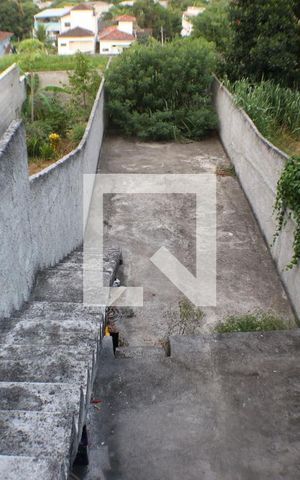Casa para alugar com 199m², 3 quartos e 1 vagaQuintal
