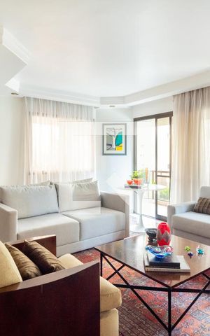 Apartamento à venda com 196m², 3 quartos e 4 vagas Apartamento à venda com 196m², 3 quartos e 4 vagasSala