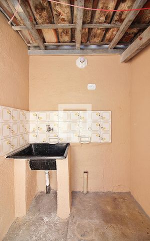 Casa de condomínio para alugar com 36m², 1 quarto e 1 vagaÁrea de Serviço