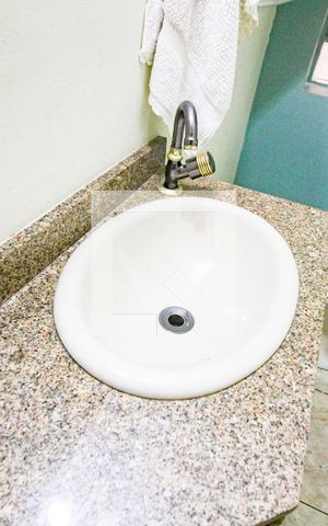 Casa à venda com 148m², 2 quartos e 2 vagasLavabo