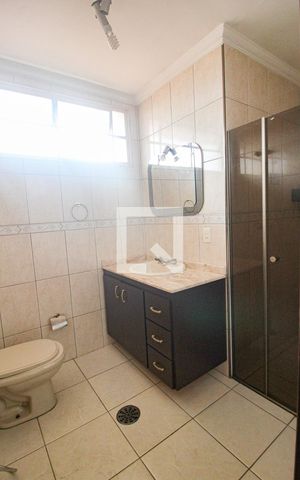 Casa à venda com 148m², 2 quartos e 2 vagasBanheiro Social