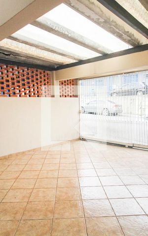 Casa à venda com 148m², 2 quartos e 2 vagasGaragem