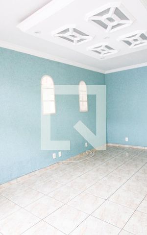 Casa à venda com 148m², 2 quartos e 2 vagasSala