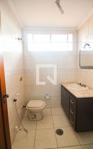Casa à venda com 148m², 2 quartos e 2 vagasBanheiro Social
