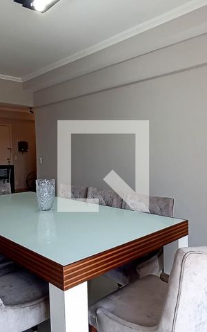 Apartamento à venda com 196m², 4 quartos e 4 vagas Apartamento à venda com 196m², 4 quartos e 4 vagasSala de jantar