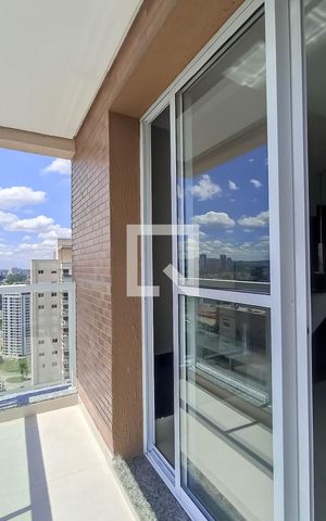 Apartamento à venda com 196m², 4 quartos e 4 vagas Apartamento à venda com 196m², 4 quartos e 4 vagasVaranda sala de jantar