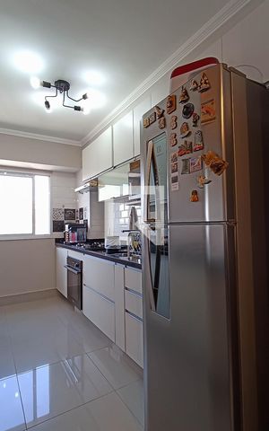 Apartamento à venda com 196m², 4 quartos e 4 vagas Apartamento à venda com 196m², 4 quartos e 4 vagasCozinha