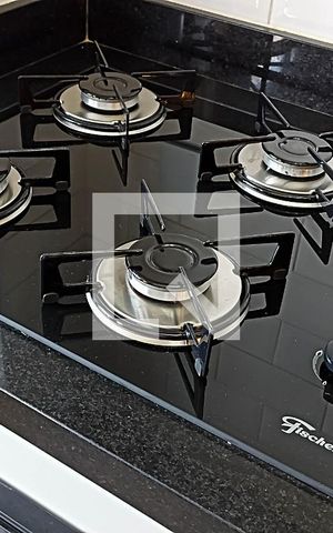 Apartamento à venda com 196m², 4 quartos e 4 vagas Apartamento à venda com 196m², 4 quartos e 4 vagasCozinha - Cooktop