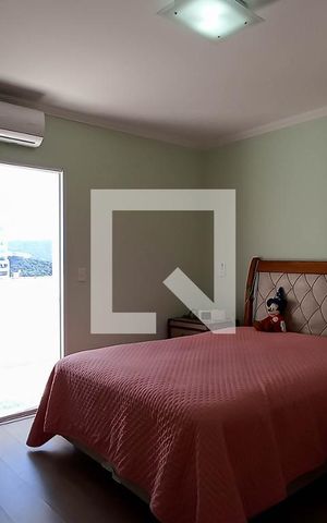 Apartamento à venda com 196m², 4 quartos e 4 vagas Apartamento à venda com 196m², 4 quartos e 4 vagasSuíte 3