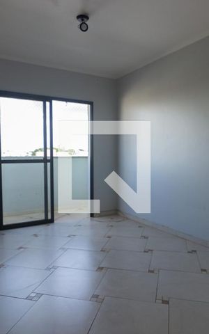 Apartamento à venda com 72m², 2 quartos e 1 vaga Apartamento à venda com 72m², 2 quartos e 1 vagaSala
