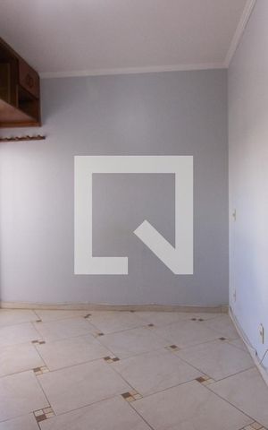 Apartamento à venda com 72m², 2 quartos e 1 vaga Apartamento à venda com 72m², 2 quartos e 1 vagaSuíte