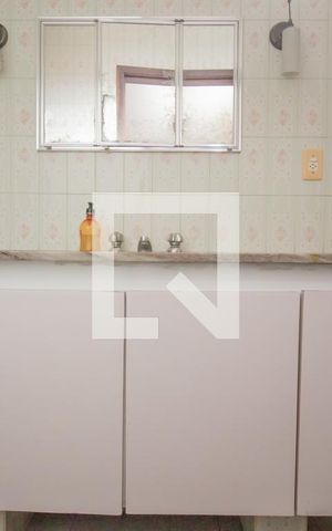 Casa à venda com 160m², 4 quartos e 2 vagas Casa à venda com 160m², 4 quartos e 2 vagasBanheiro do Quarto 4 - Suíte
