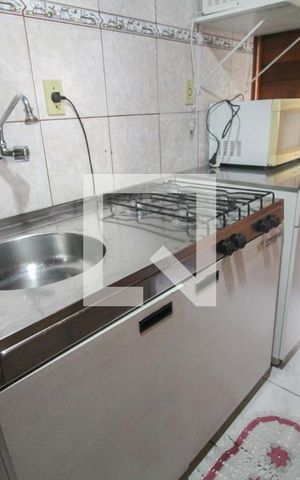 Casa para alugar com 50m², 1 quarto e sem vagacozinha