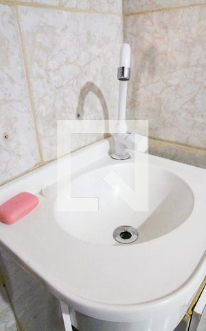 Casa para alugar com 50m², 1 quarto e sem vagabanheiro