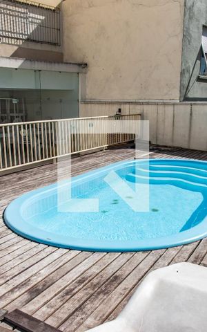 Apartamento à venda com 120m², 3 quartos e 2 vagas Apartamento à venda com 120m², 3 quartos e 2 vagasPiscina