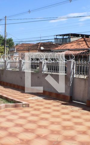 Casa à venda com 167m², 3 quartos e 5 vagasQuintal