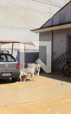 Casa à venda com 167m², 3 quartos e 5 vagasQuintal
