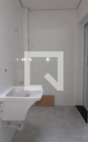 Casa à venda com 70m², 2 quartos e 1 vagaArea de serviço 